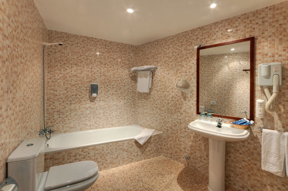 Sports Hotel Nayade Лос-Анхелес-де-Сан-Рафаэль Экстерьер фото
